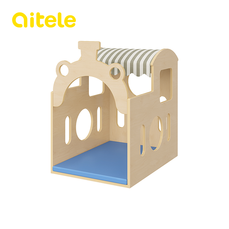 Wooden Furniture Series Train Small House QTL-YD033